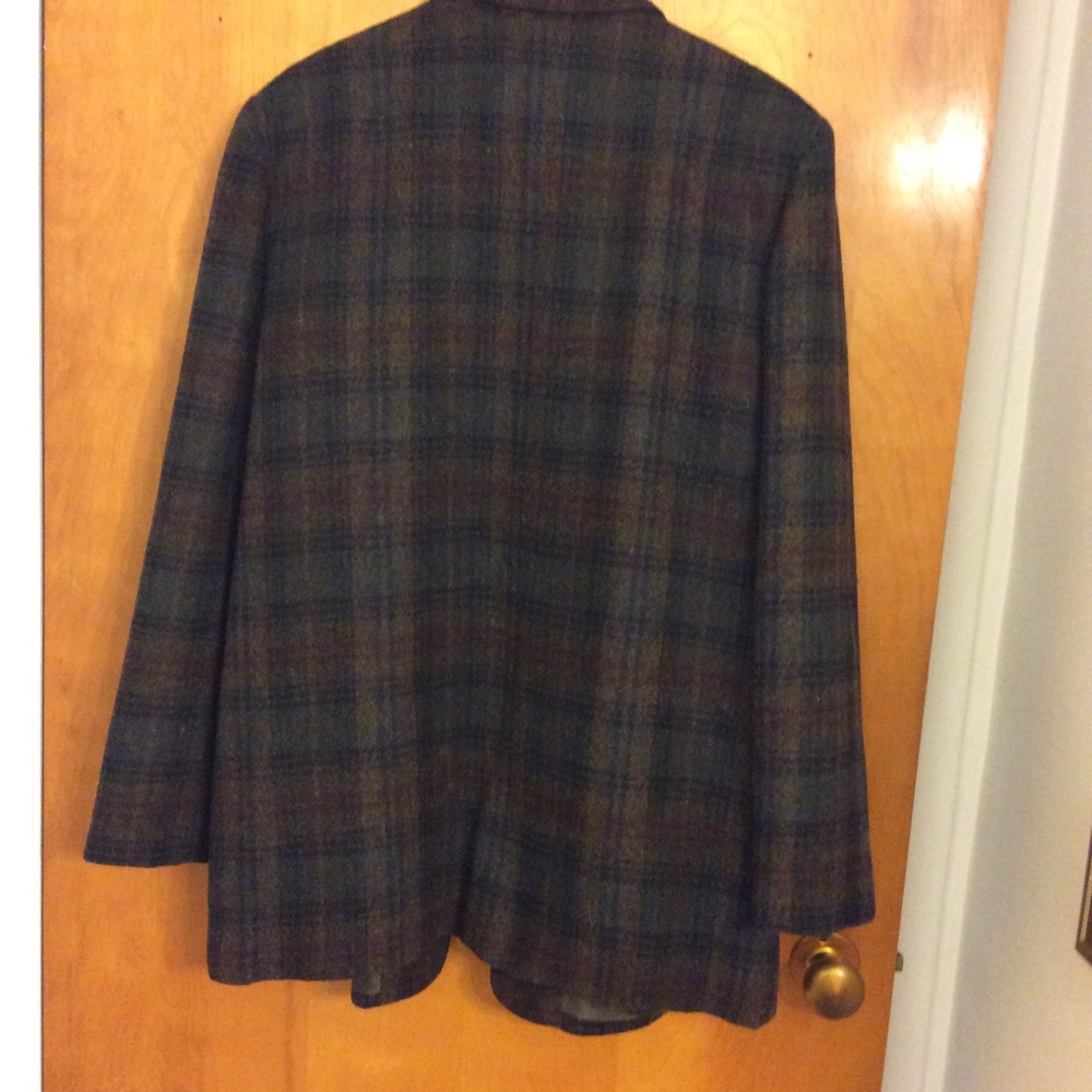 Jacket - Picture 3 of 11